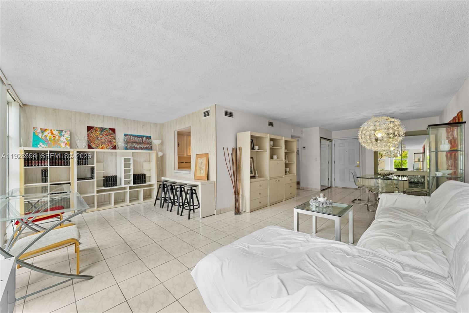 2101 Atlantic Shores Blvd #118 Hallandale Beach, FL 33009