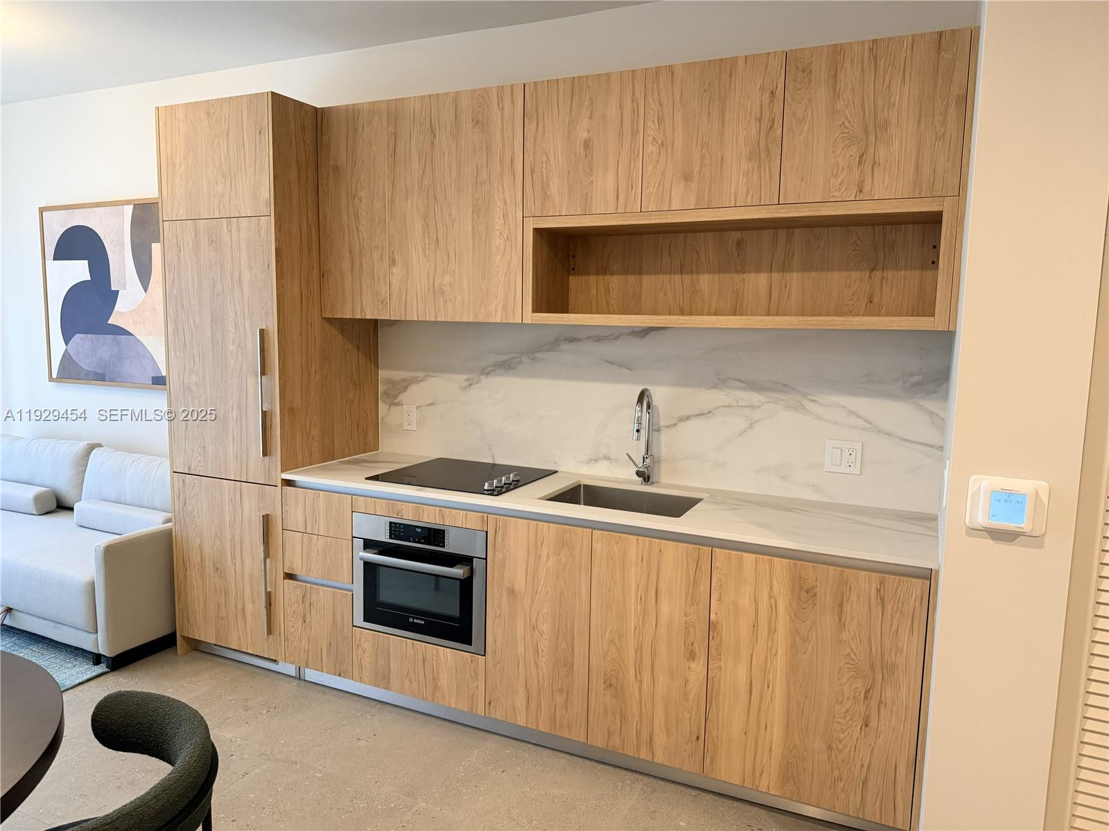 11 NE 6th #1905 Miami, FL 33132