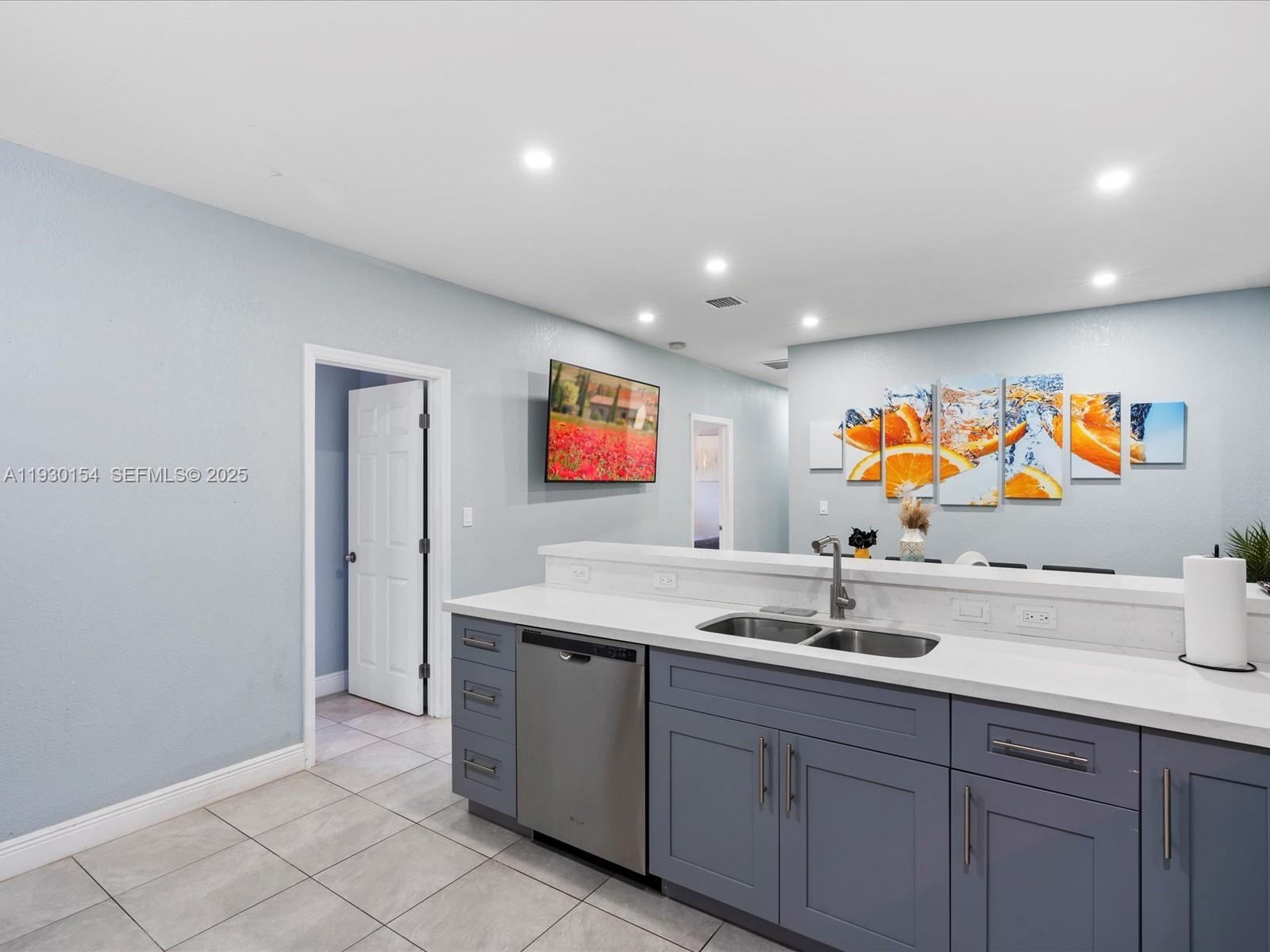 817-819 NW 1st Ave Fort Lauderdale, FL 33311