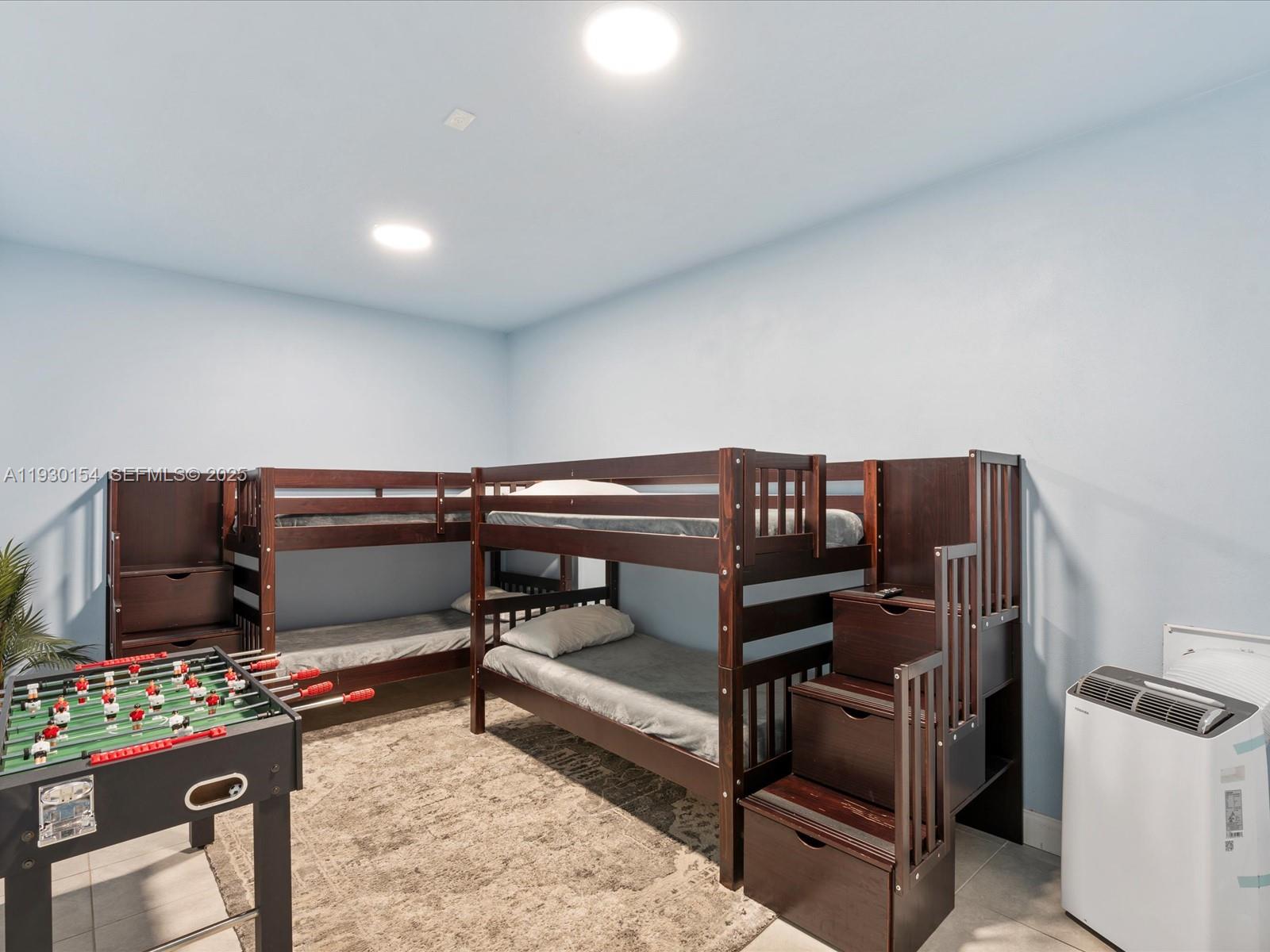 817-819 NW 1st Ave Fort Lauderdale, FL 33311