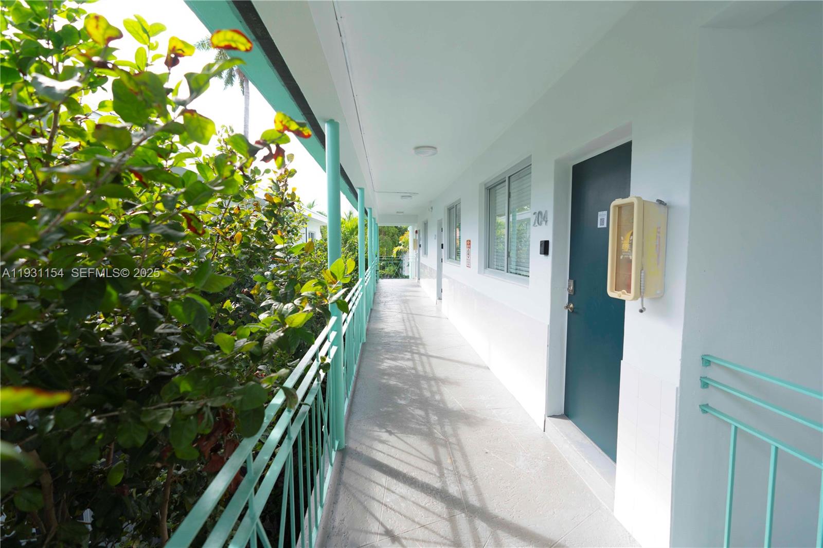 1321 15th St Miami Beach, FL 33139