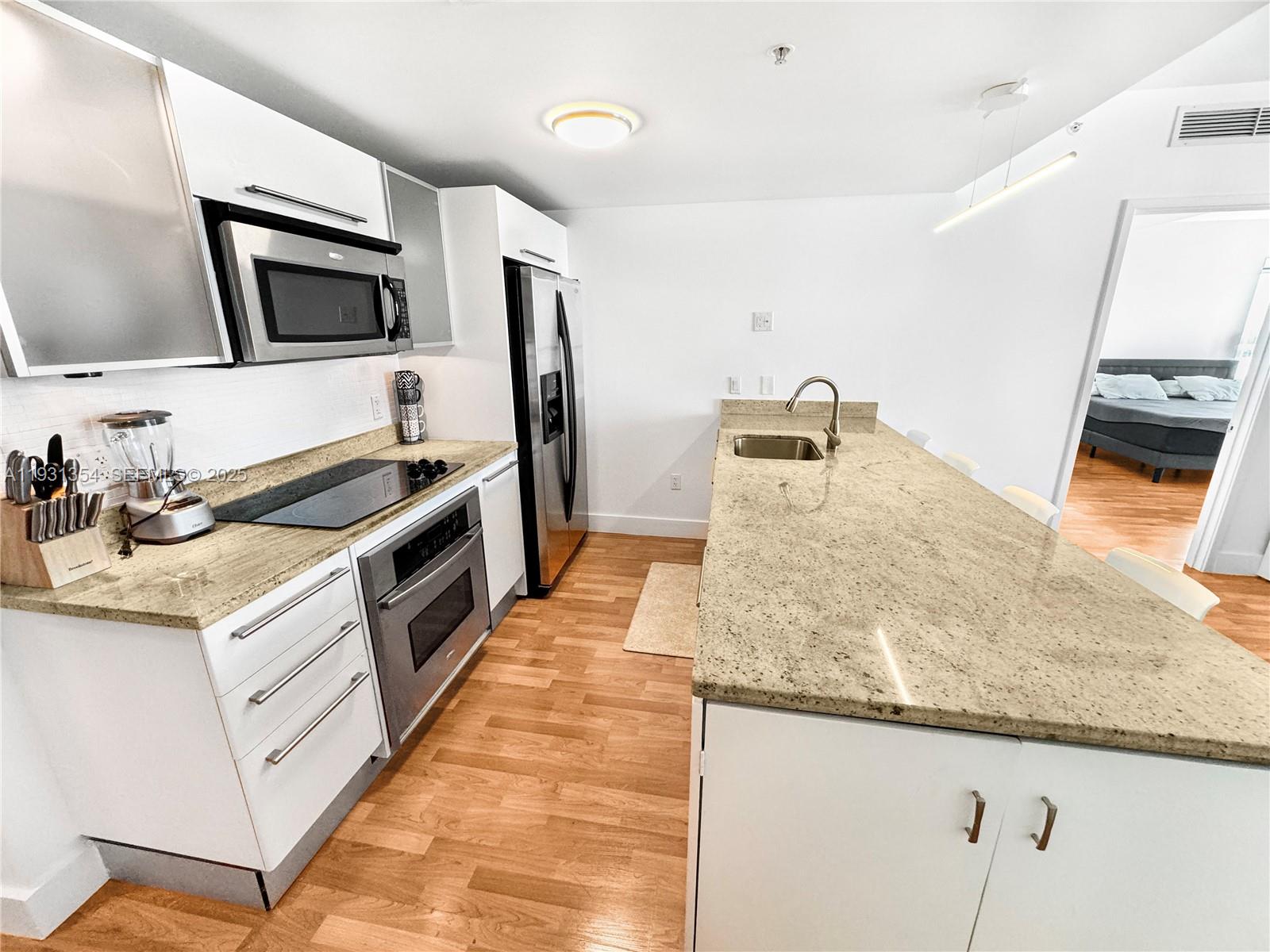 image Latitude on the River3