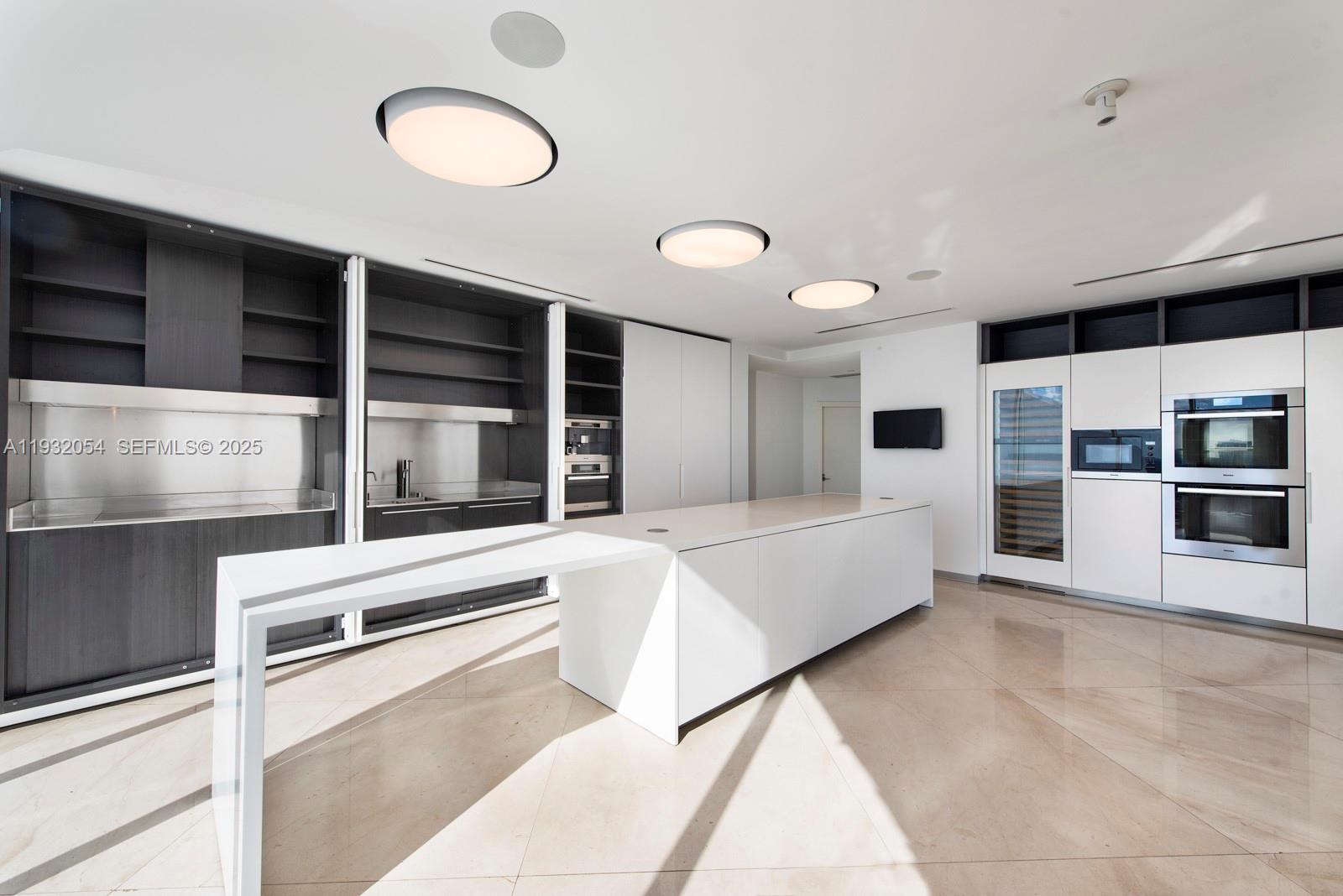 2020 N Bayshore Dr #PH4502 Miami, FL 33137