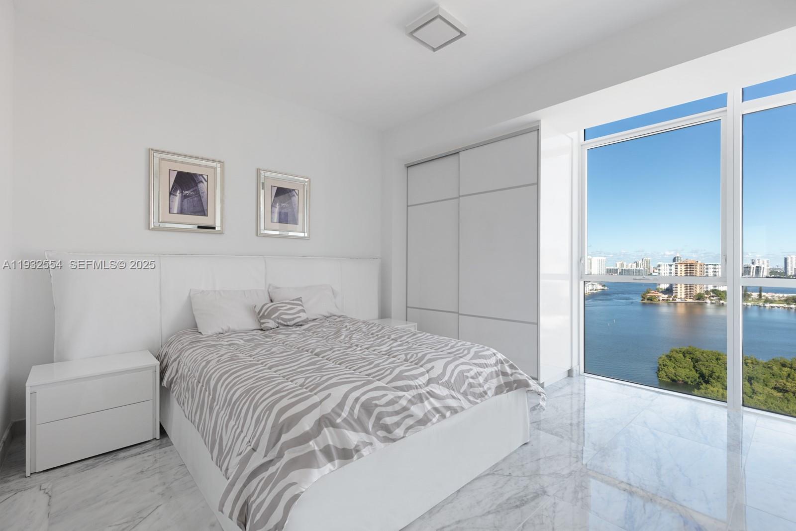 image 400 Sunny Isles16