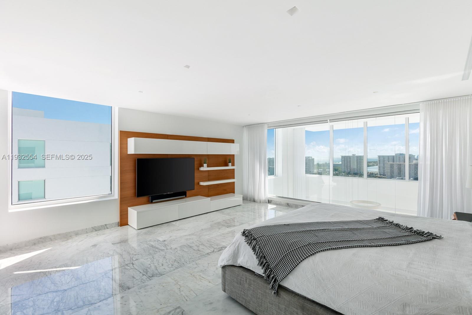 image 400 Sunny Isles22
