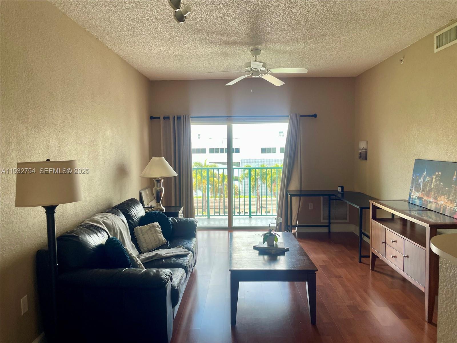 6001 SW 70th St #535 South Miami, FL 33143