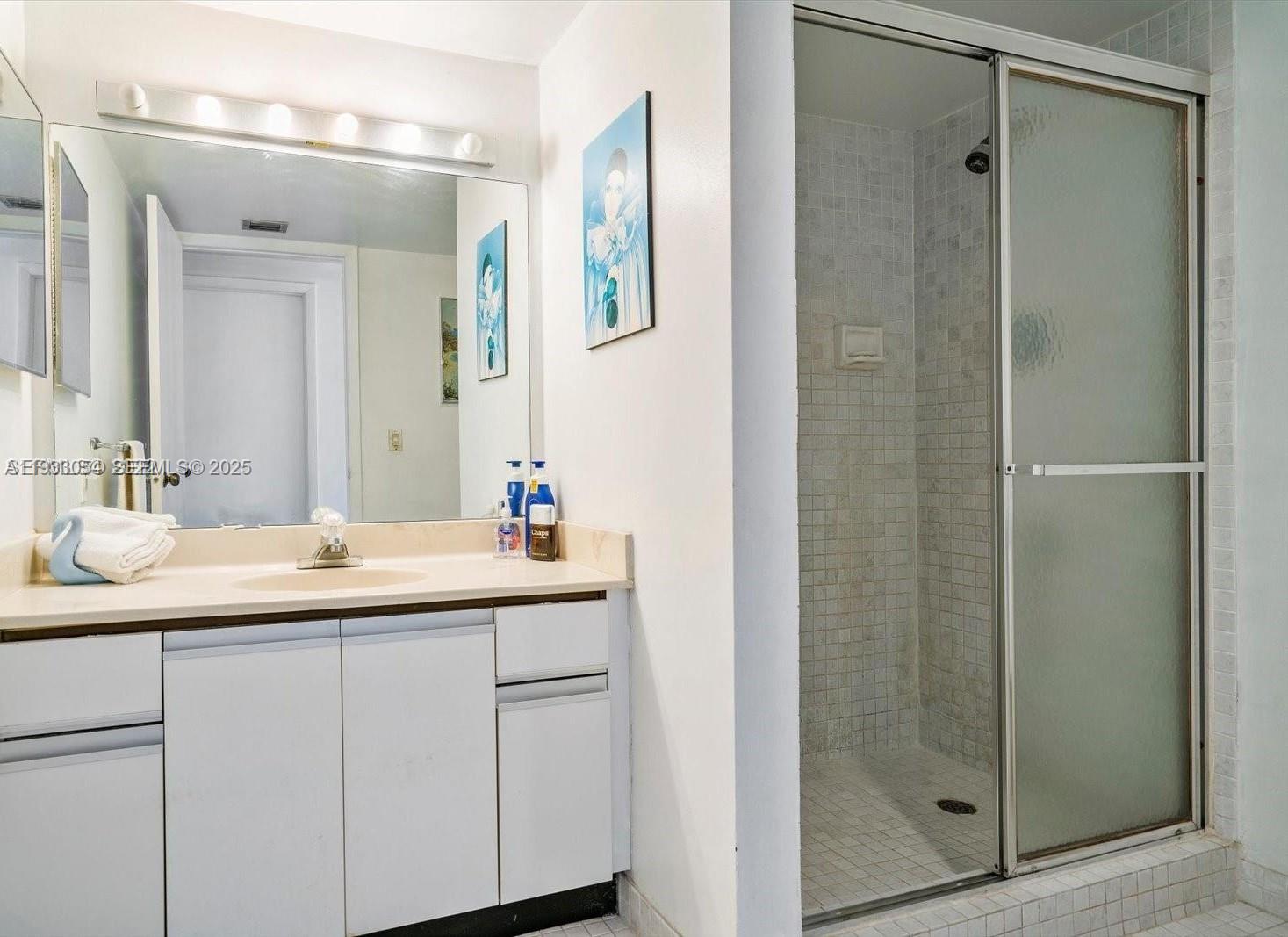 17500 N Bay Rd #S707 Sunny Isles Beach, FL 33160