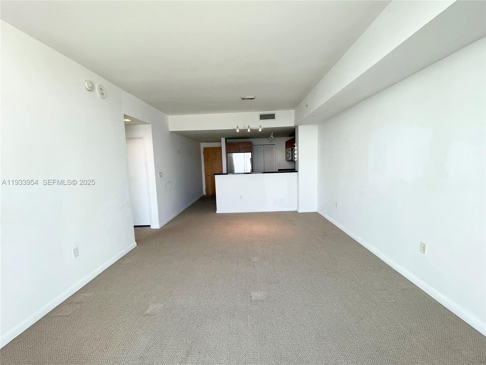 image Vizcayne South18