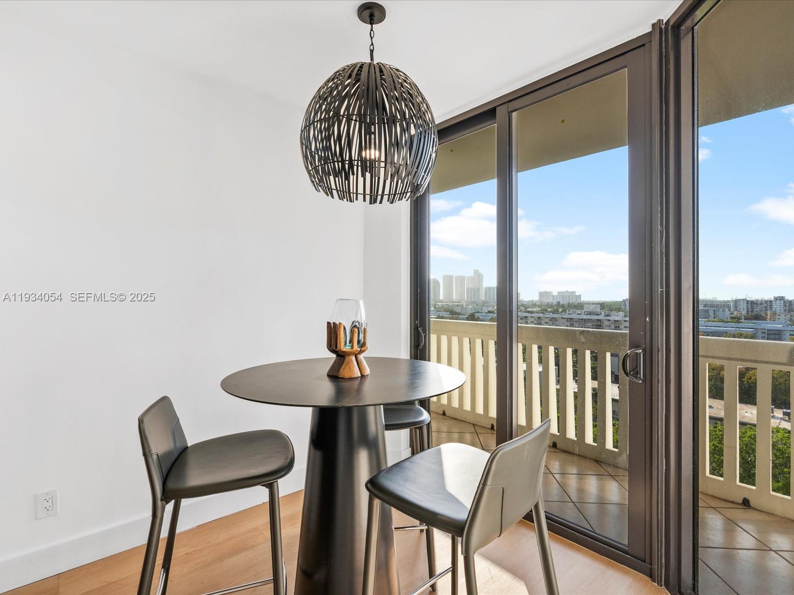 2000 Island Blvd #903 Aventura, FL 33160