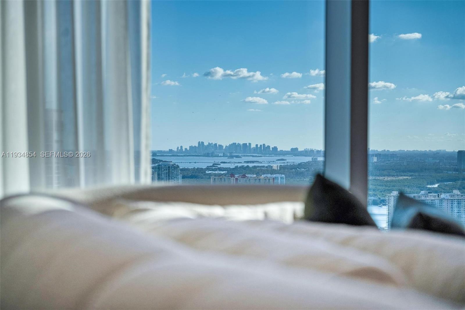 18501 Collins Ave #4003/4004 Sunny Isles Beach, FL 33160