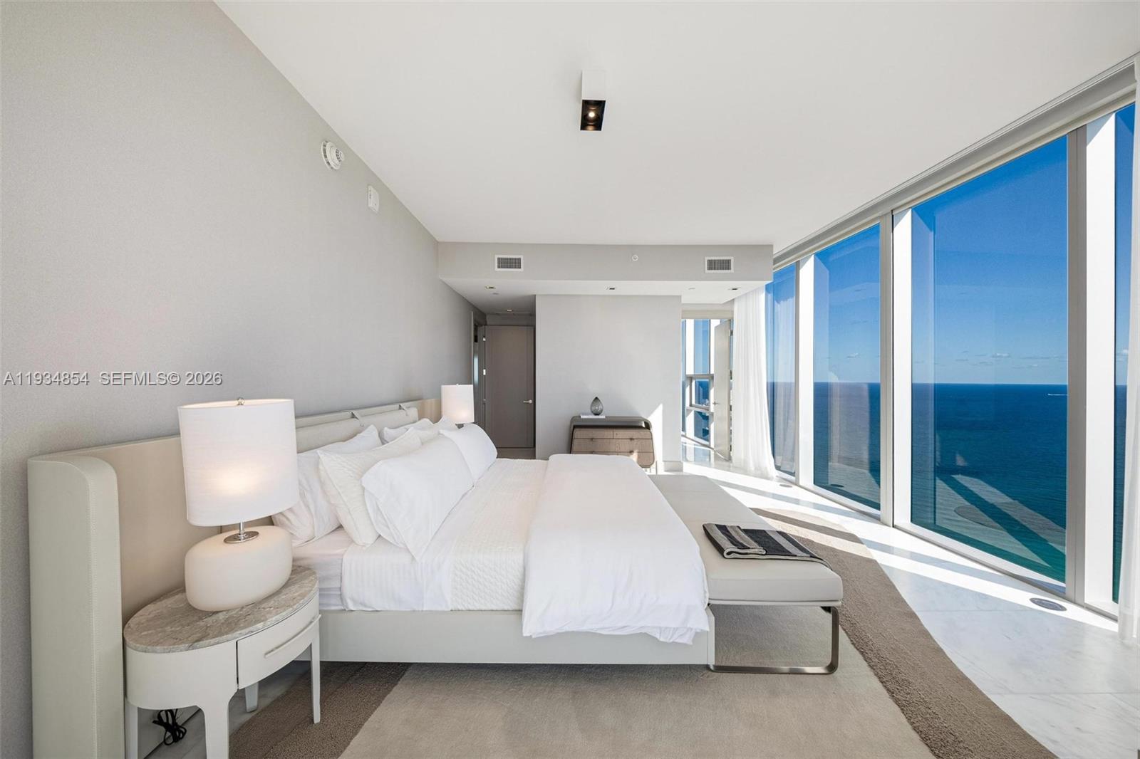 18501 Collins Ave #4003/4004 Sunny Isles Beach, FL 33160