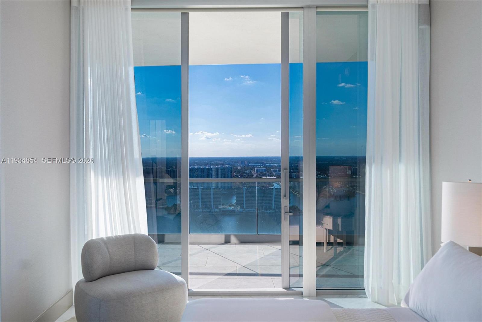 18501 Collins Ave #4003/4004 Sunny Isles Beach, FL 33160