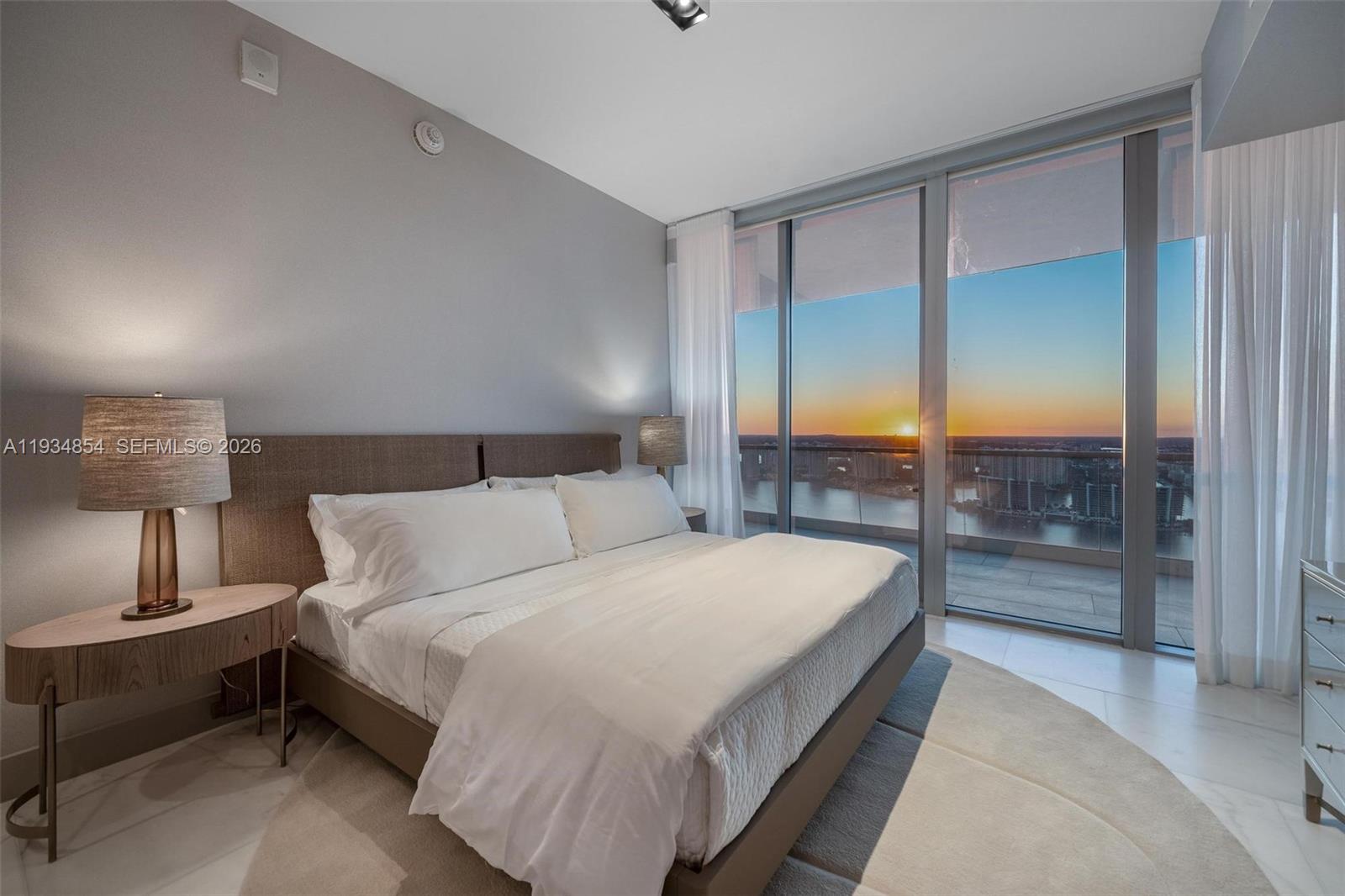 18501 Collins Ave #4003/4004 Sunny Isles Beach, FL 33160