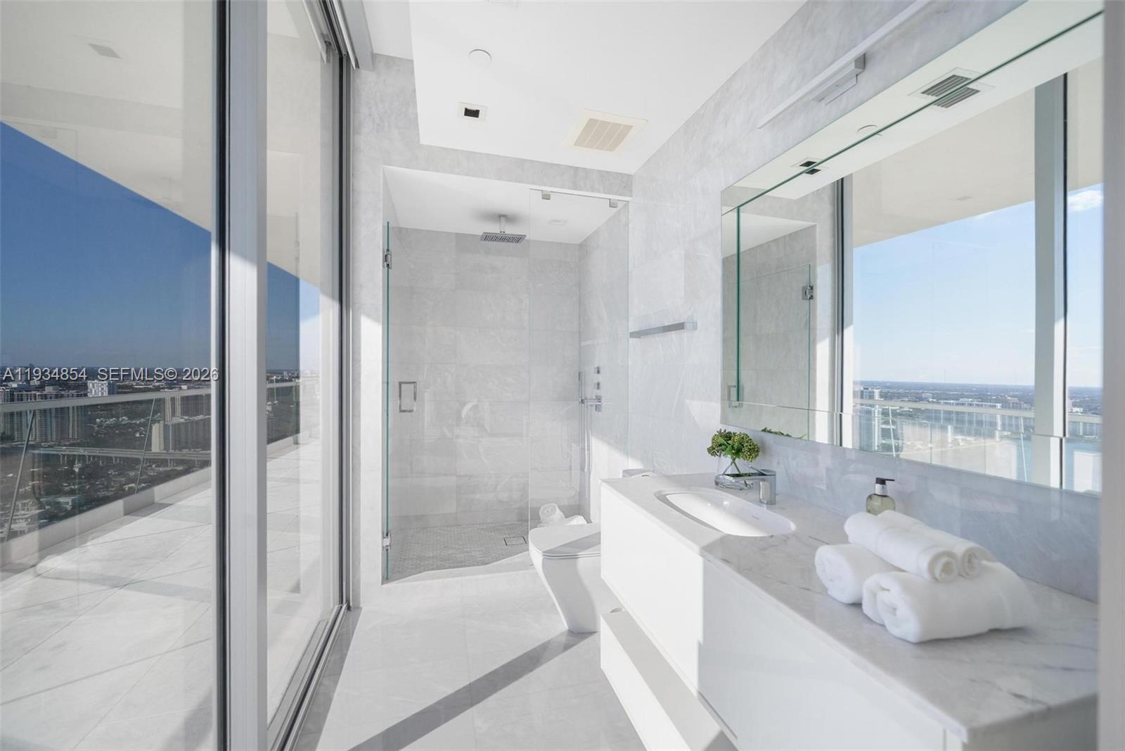 18501 Collins Ave #4003/4004 Sunny Isles Beach, FL 33160