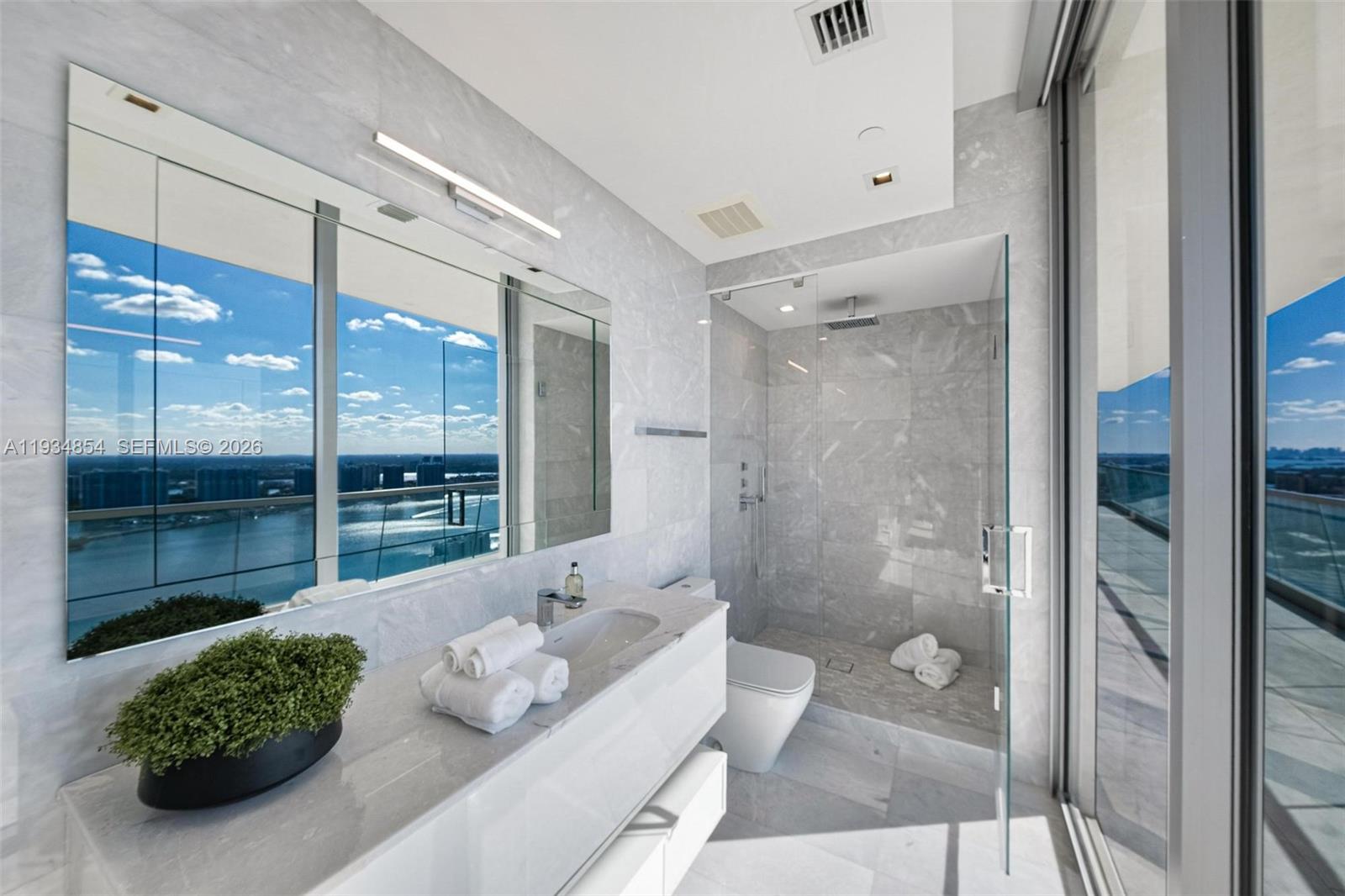 18501 Collins Ave #4003/4004 Sunny Isles Beach, FL 33160