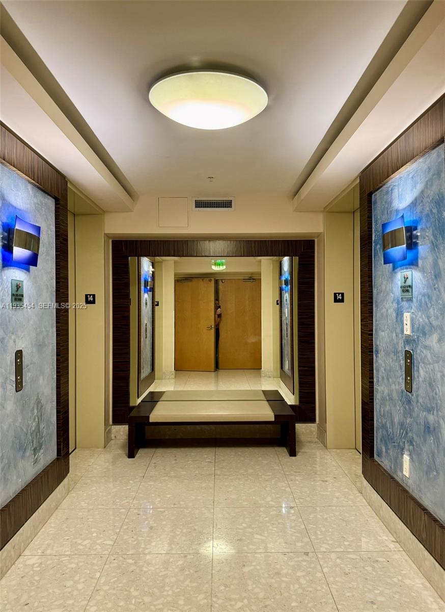 image Latitude on the River27