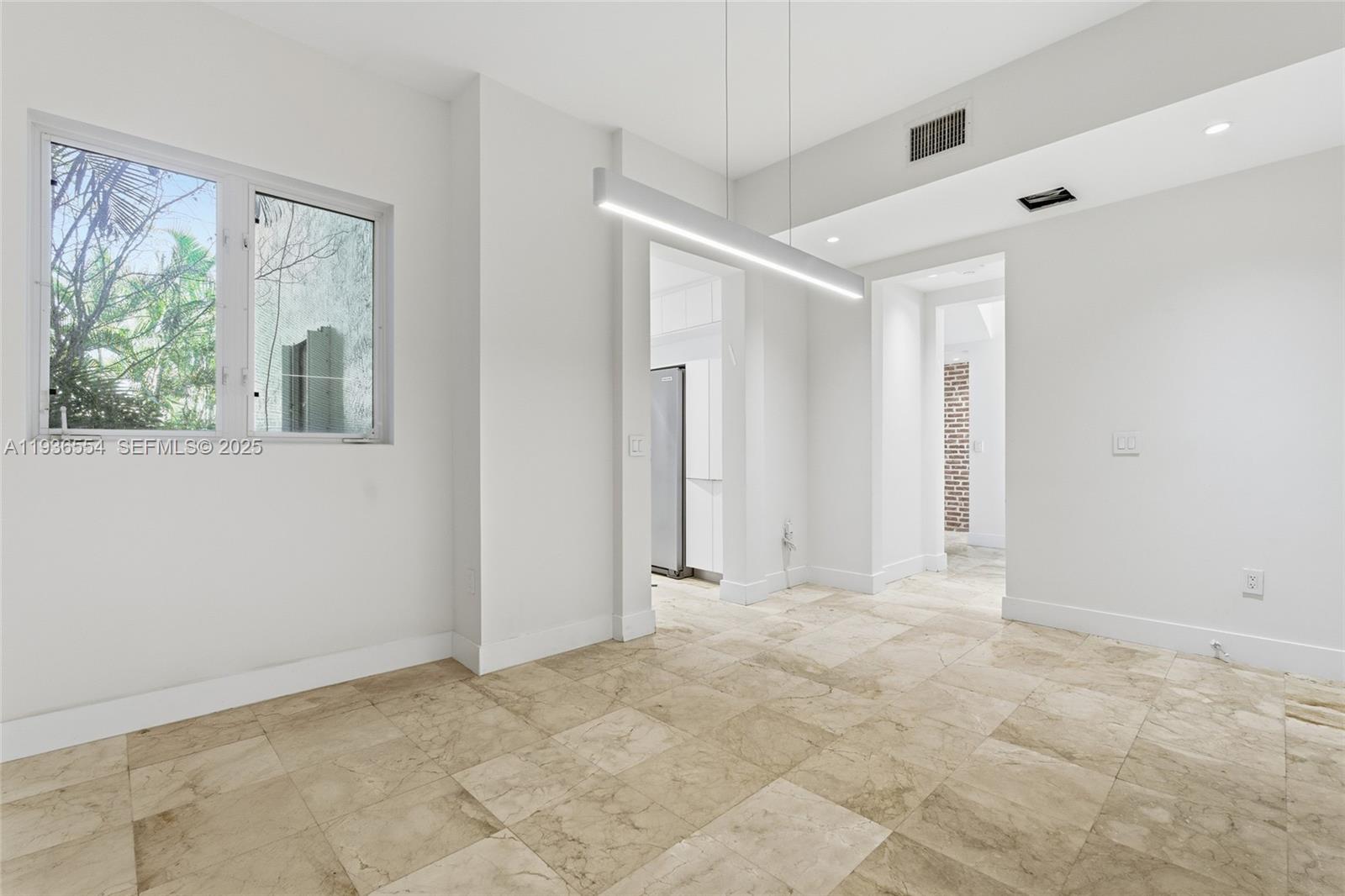 3135 Ne 211st St Aventura, FL 33180