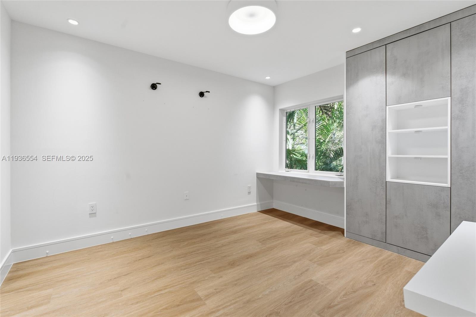 3135 Ne 211st St Aventura, FL 33180