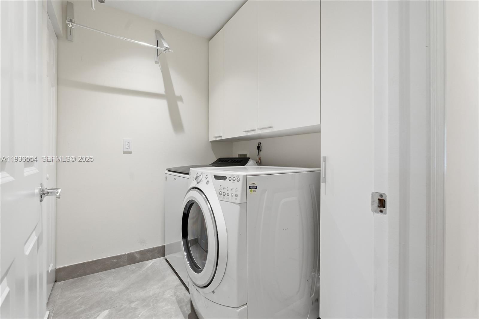 3135 Ne 211st St Aventura, FL 33180