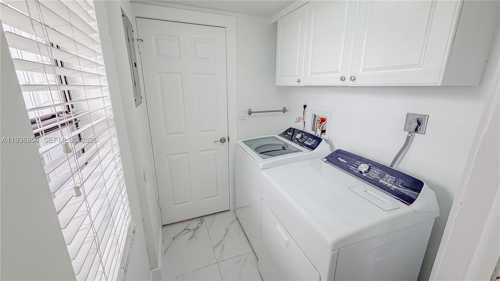 3525 Magellan Cir Aventura, FL 33180