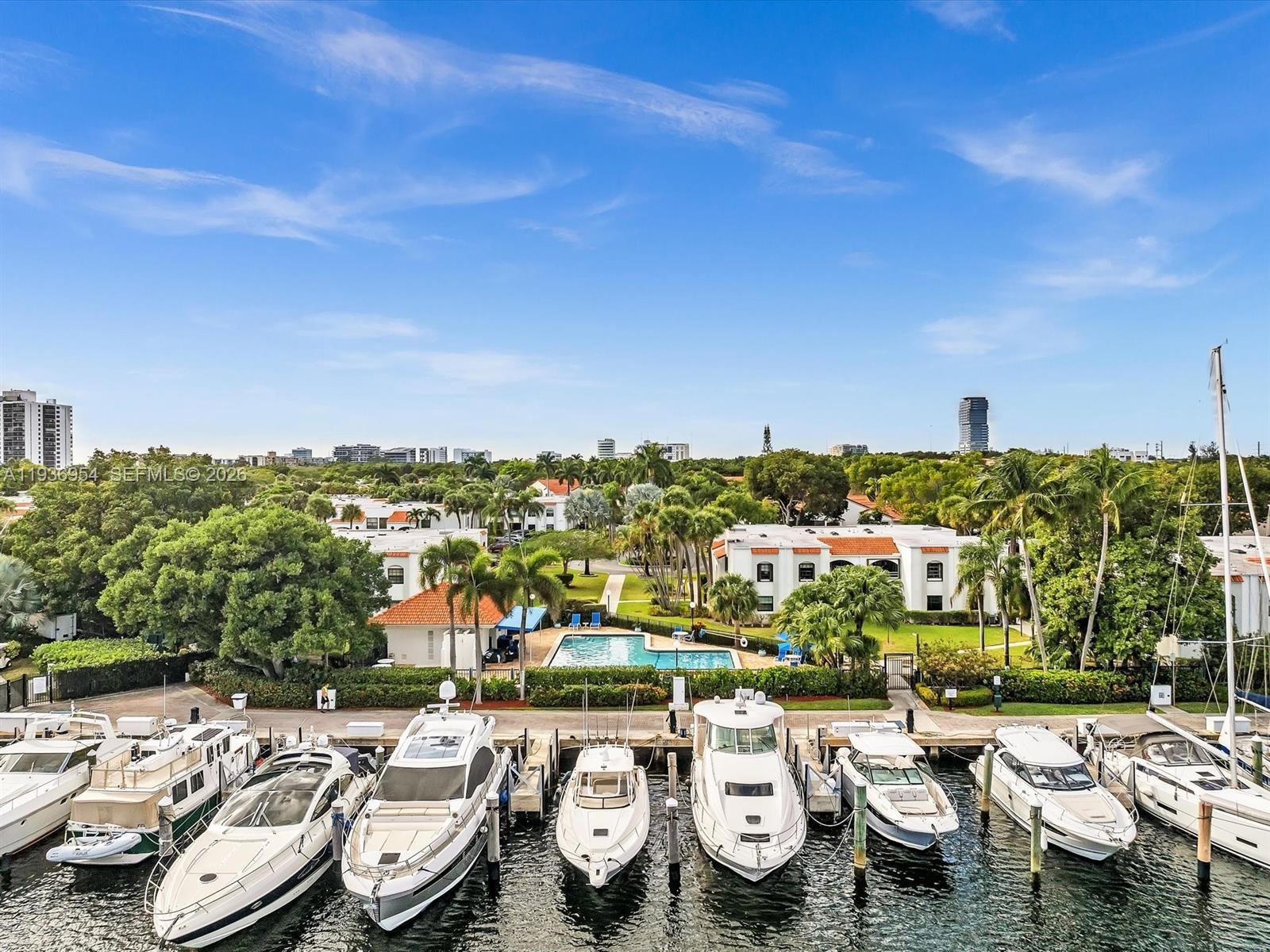 3525 Magellan Cir Aventura, FL 33180