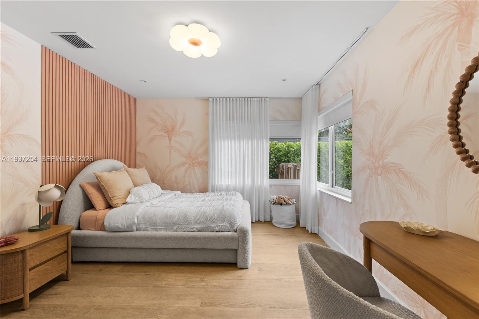 800 NE 72nd St Miami, FL 33138