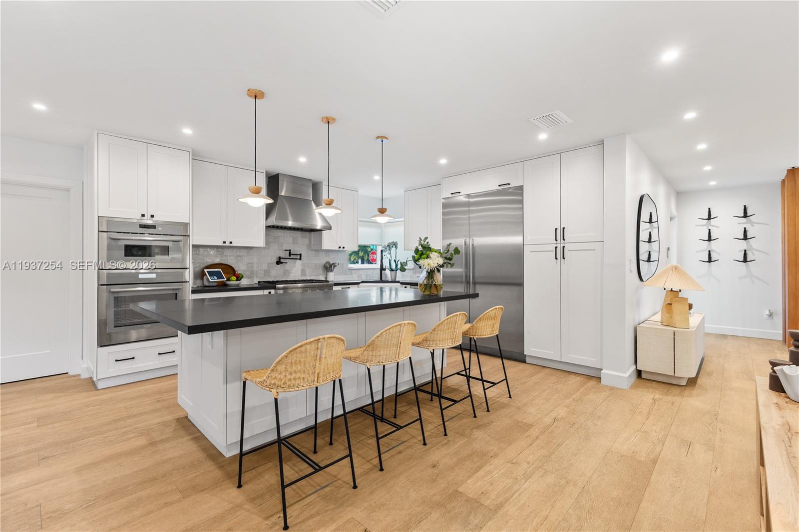 800 NE 72nd St Miami, FL 33138