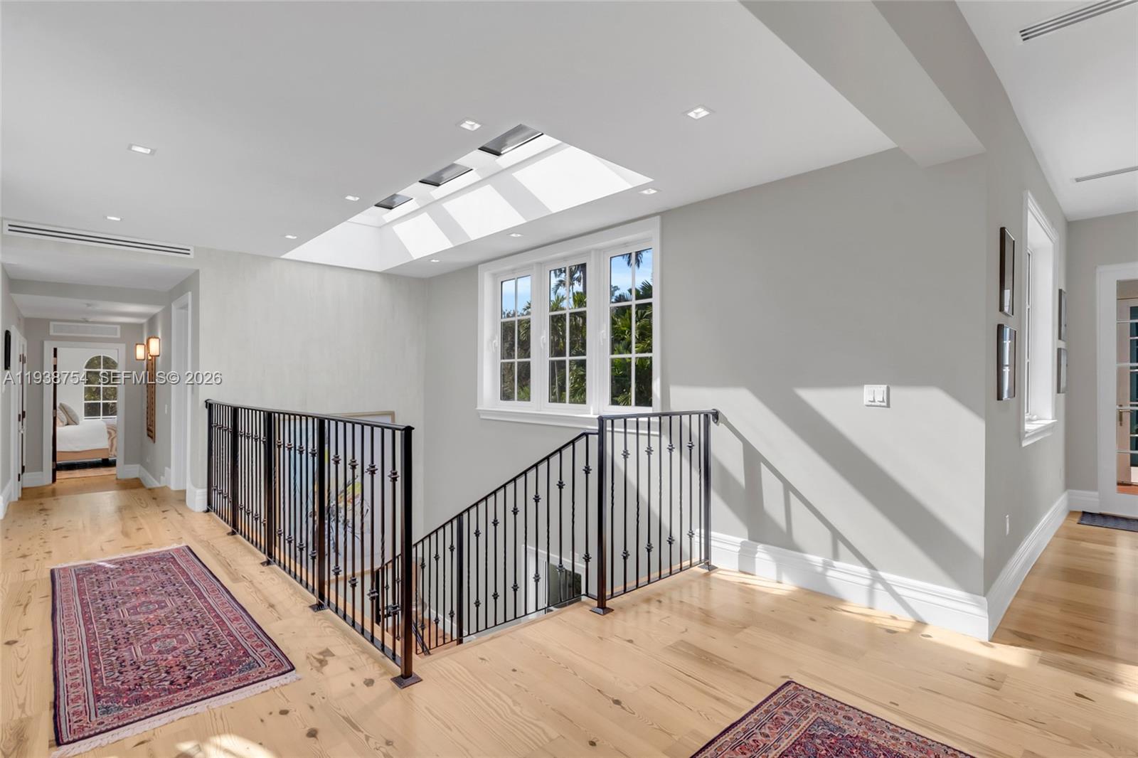 1311 Alhambra Cir Coral Gables, FL 33134