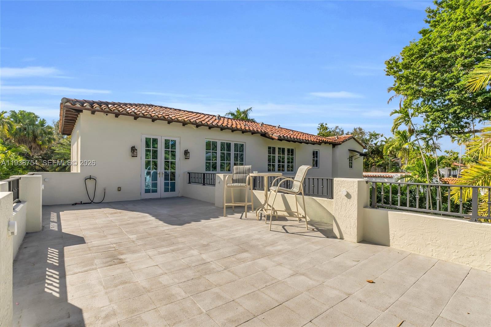 1311 Alhambra Cir Coral Gables, FL 33134