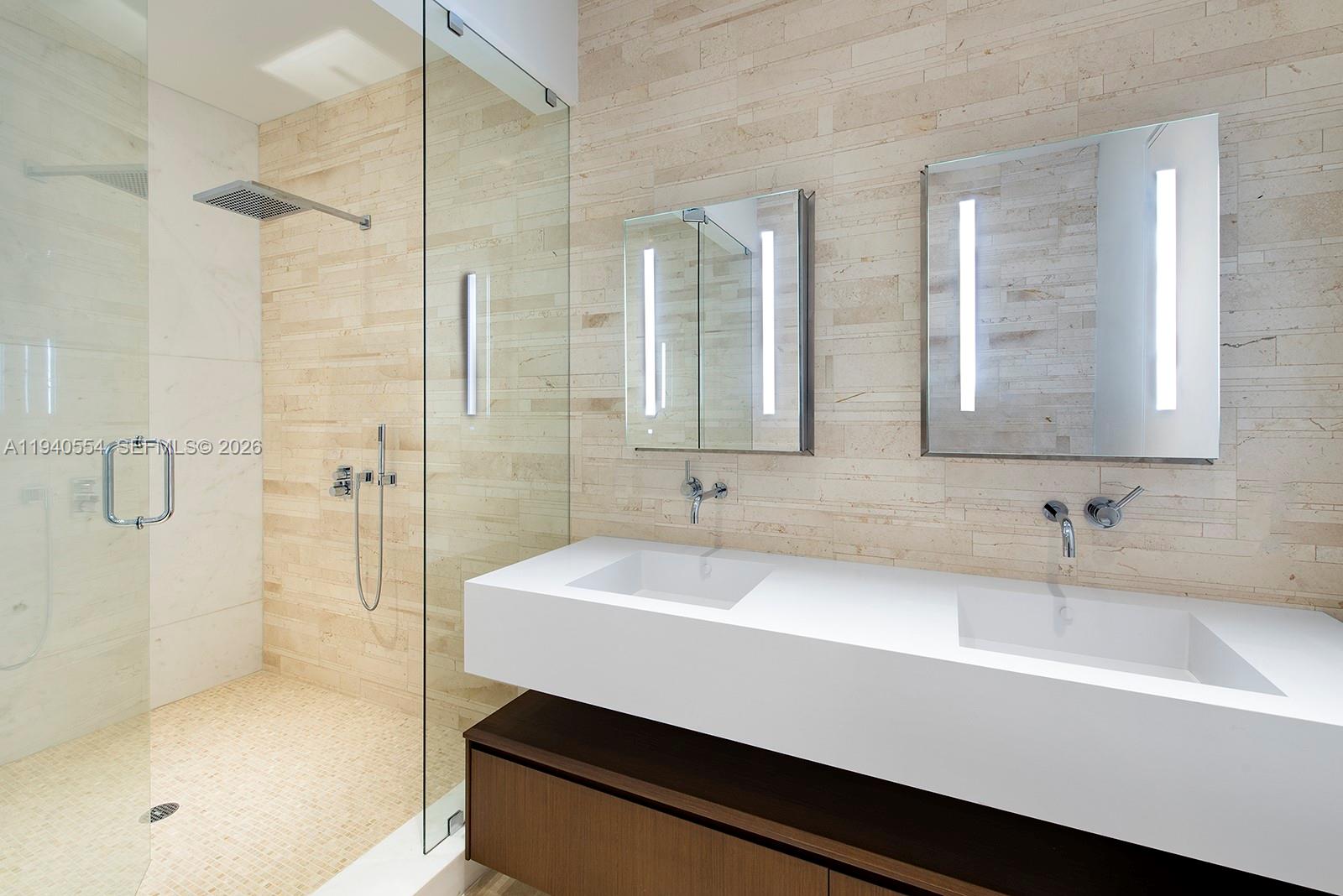 311 Meridian Ave #302 Miami Beach, FL 33139