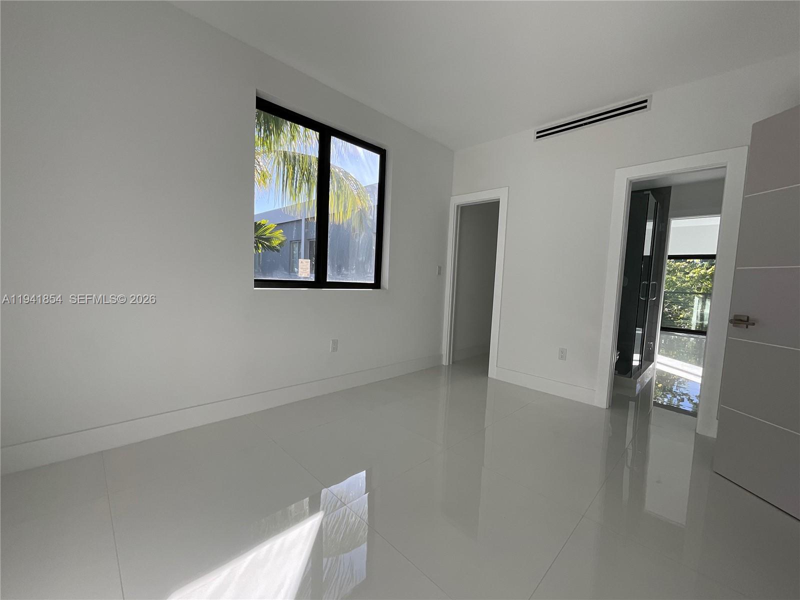 3376 Perry Frow Dr #A Miami, FL 33133