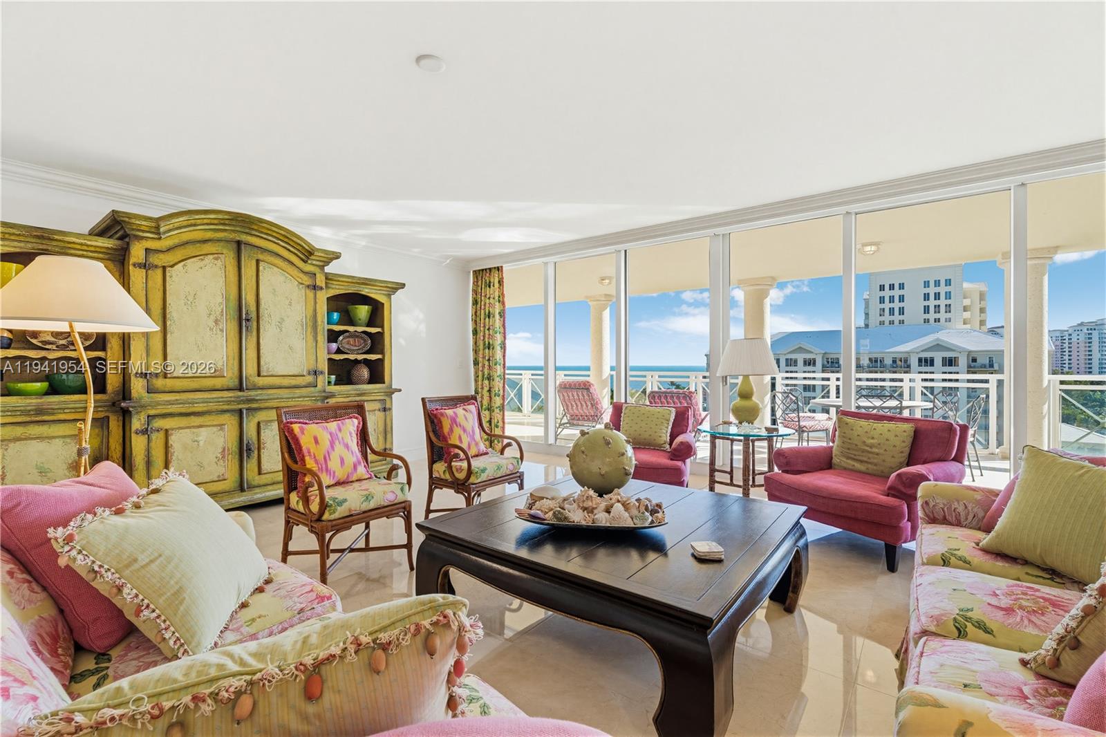 430 Grand Bay Dr #904 Key Biscayne, FL 33149