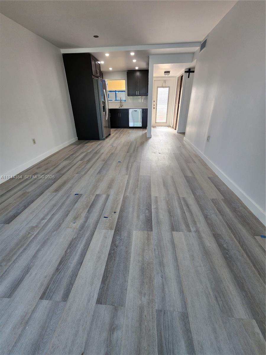 2931 E Sunrise Lks Dr #205 Sunrise, FL 33322