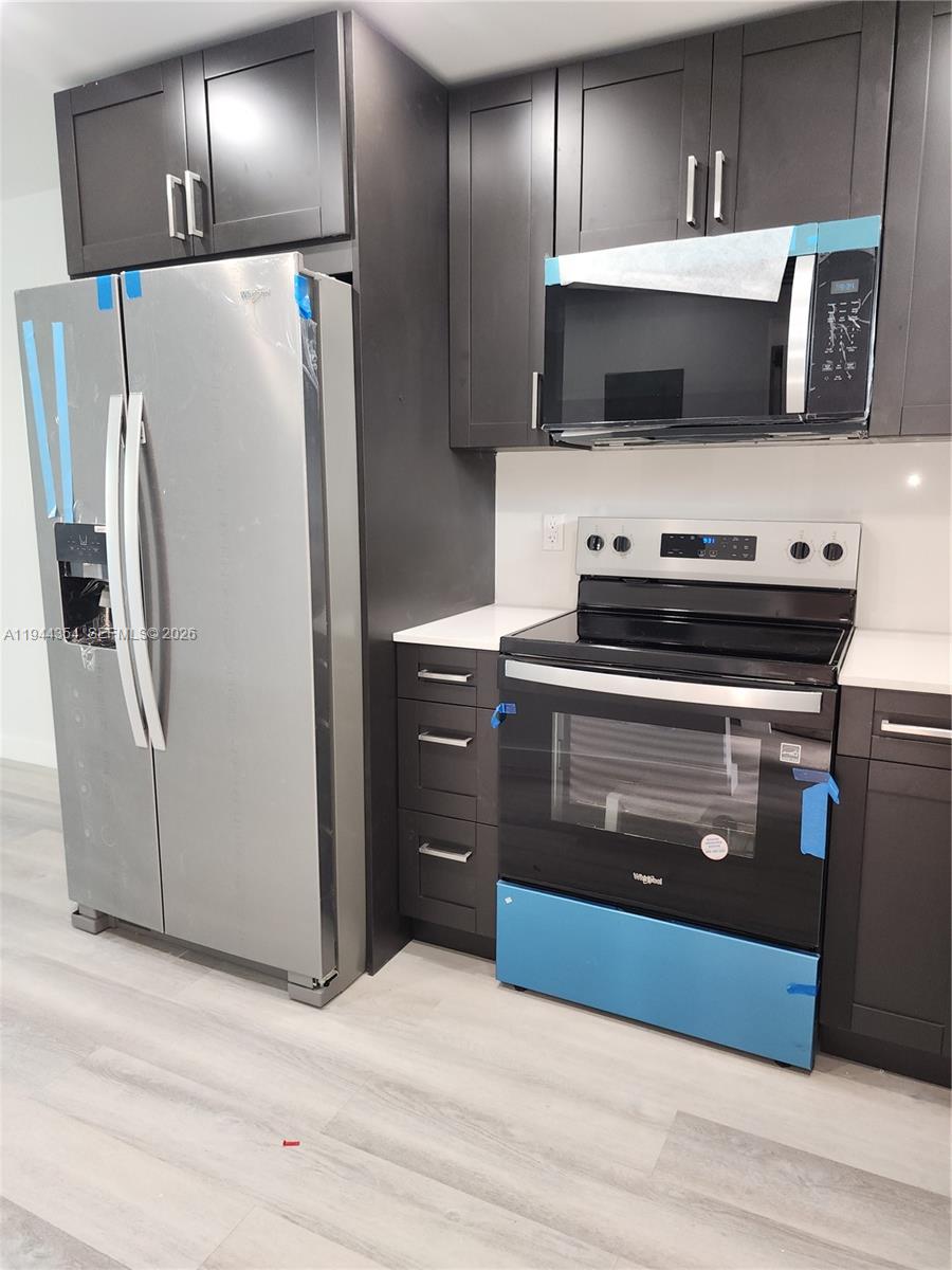 2931 E Sunrise Lks Dr #205 Sunrise, FL 33322