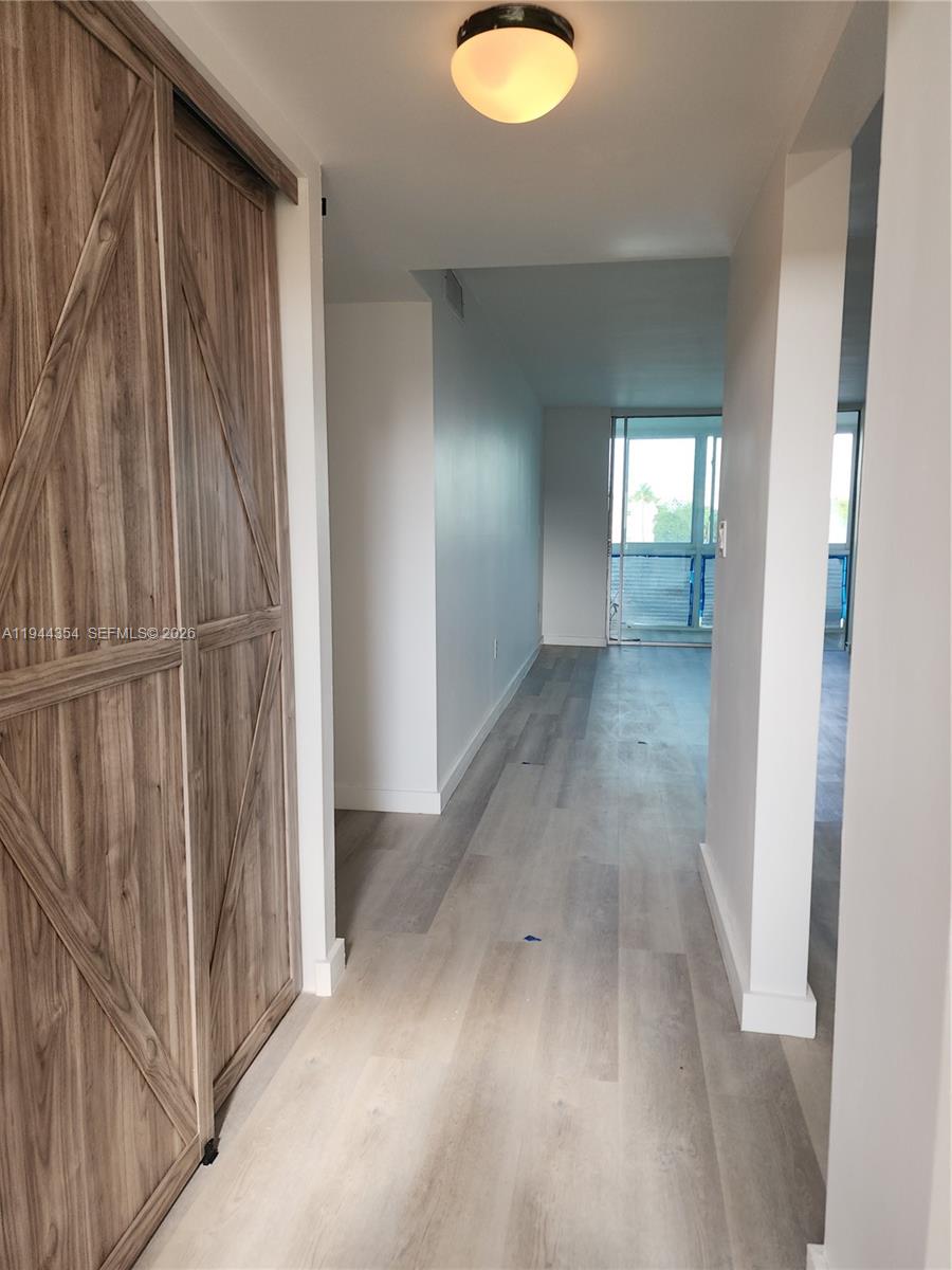 2931 E Sunrise Lks Dr #205 Sunrise, FL 33322