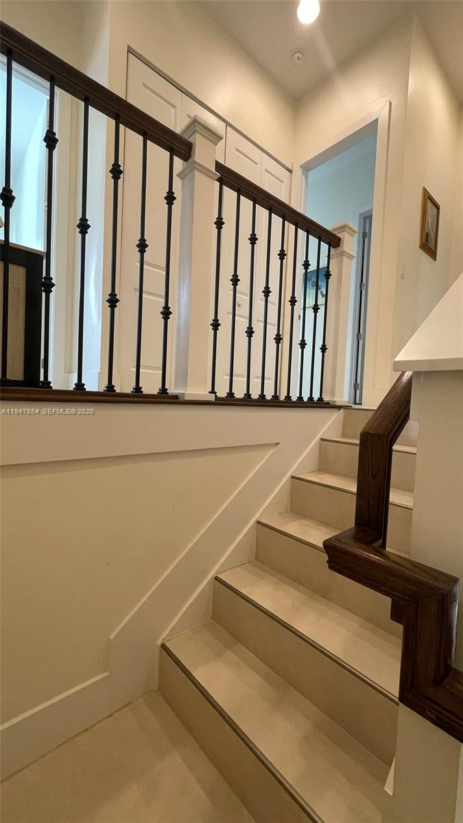 918 NE 17th Way Fort Lauderdale, FL 33304