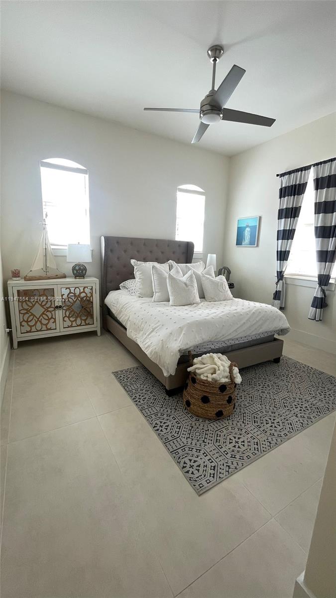 918 NE 17th Way Fort Lauderdale, FL 33304