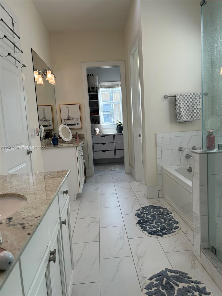 918 NE 17th Way Fort Lauderdale, FL 33304