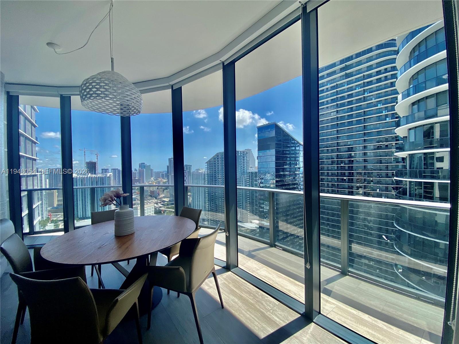 image Brickell Heights West2