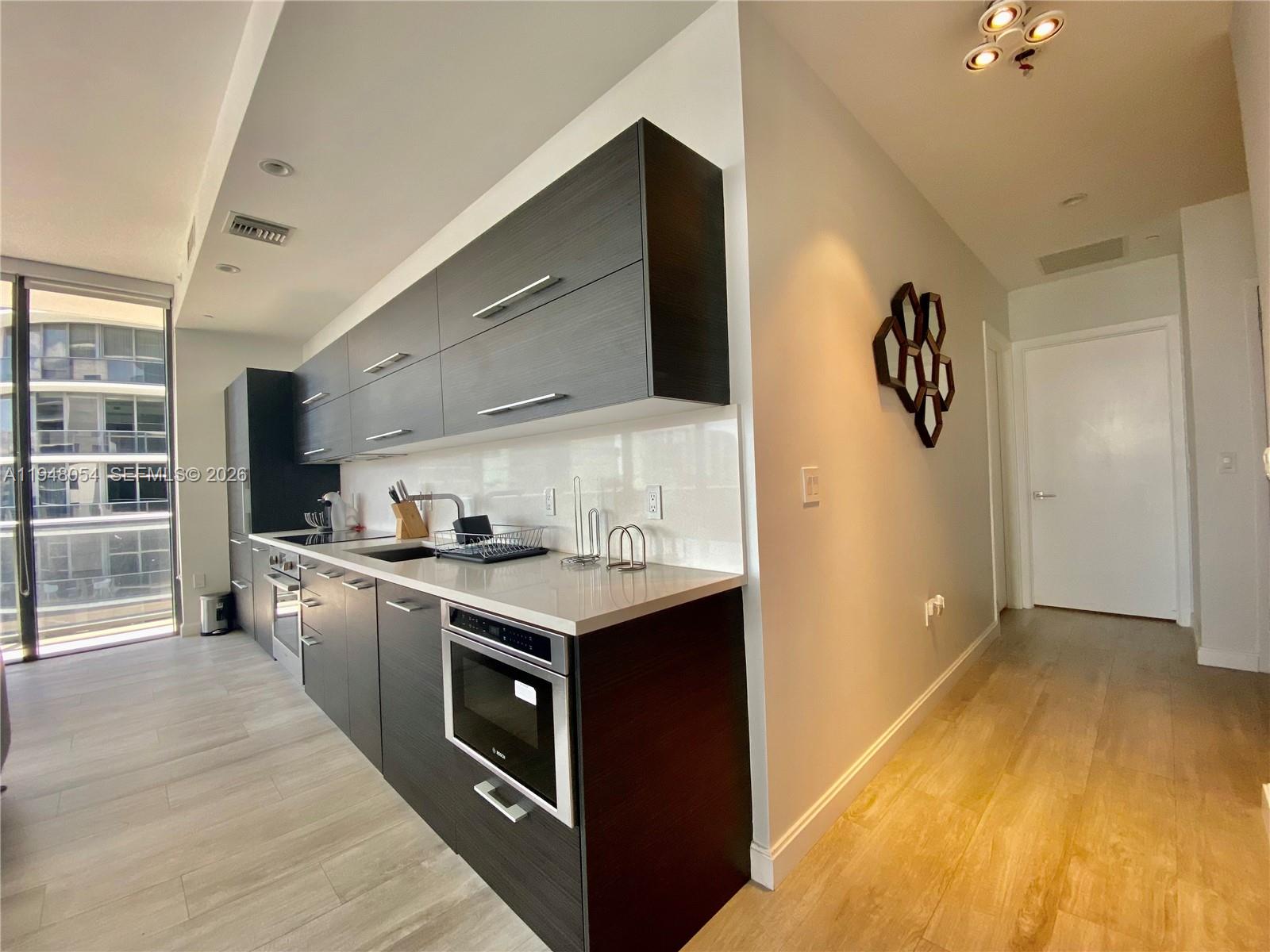 image Brickell Heights West6