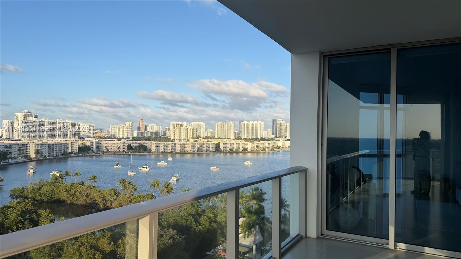 image Marina Palms North1