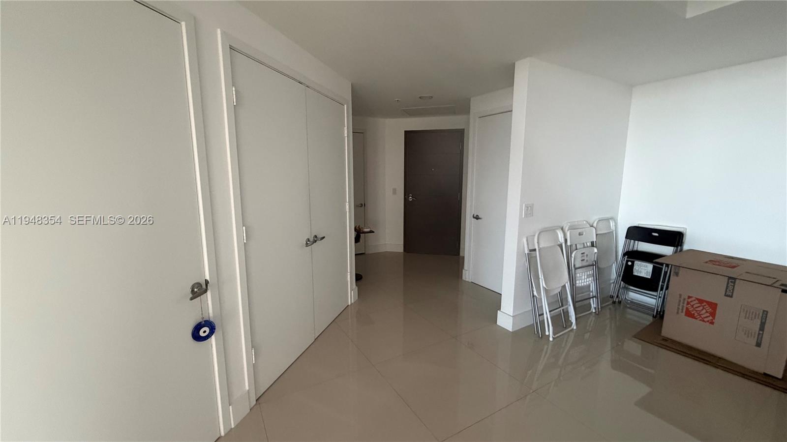 image Marina Palms North24