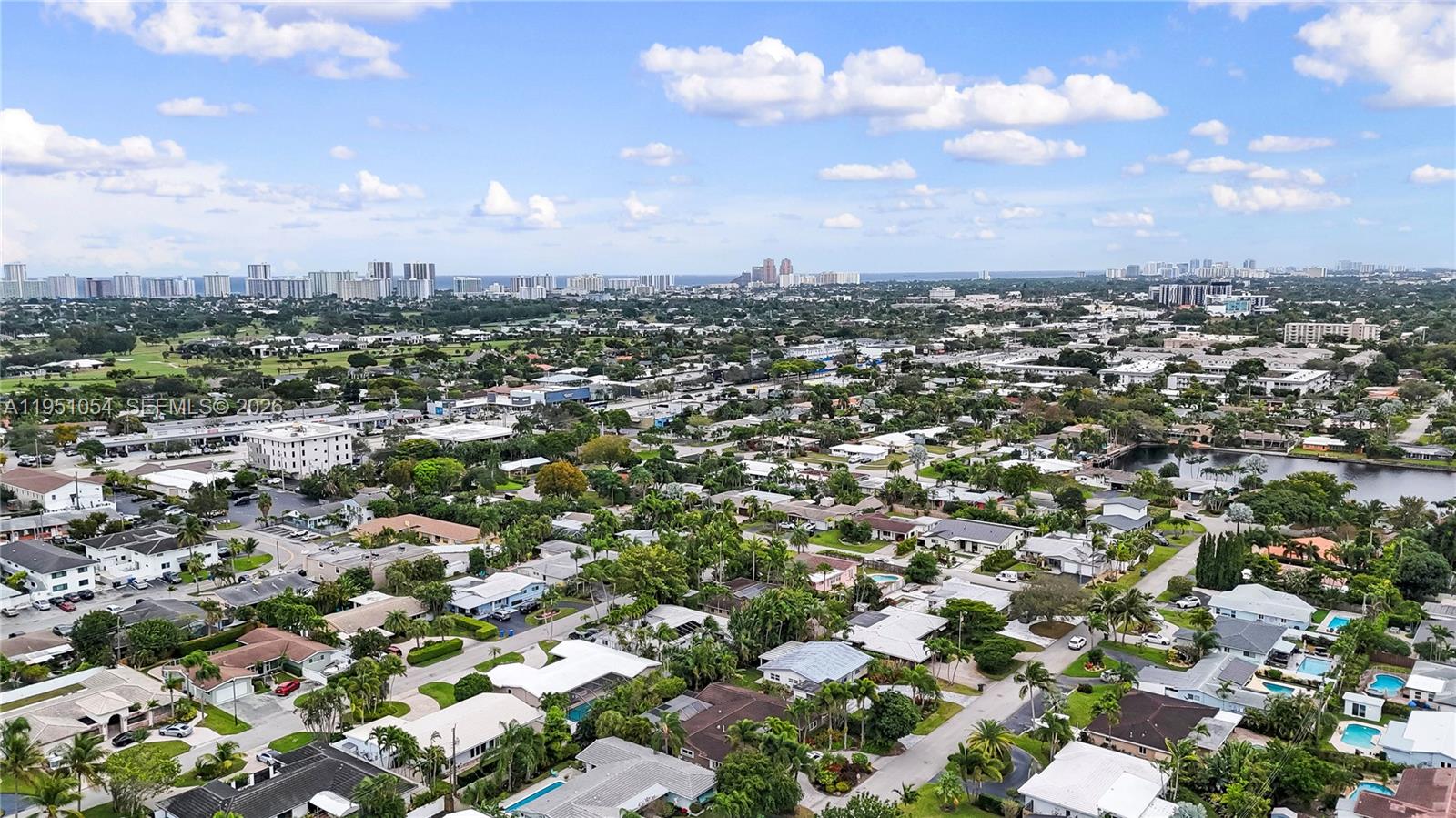 1810 NE 43rd Ct Oakland Park, FL 33308