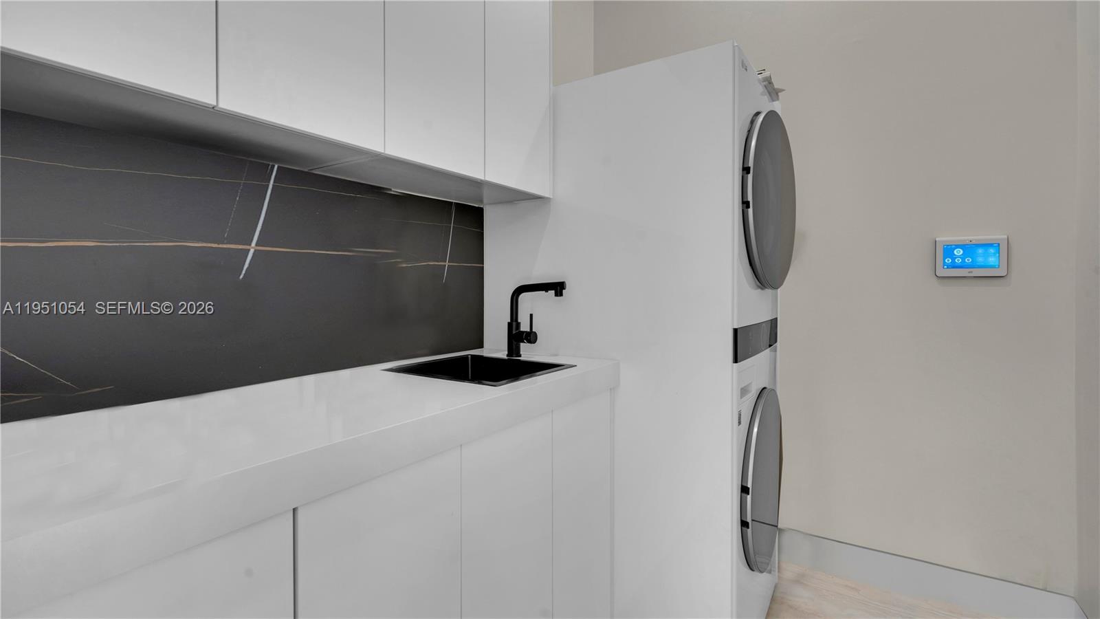 1810 NE 43rd Ct Oakland Park, FL 33308