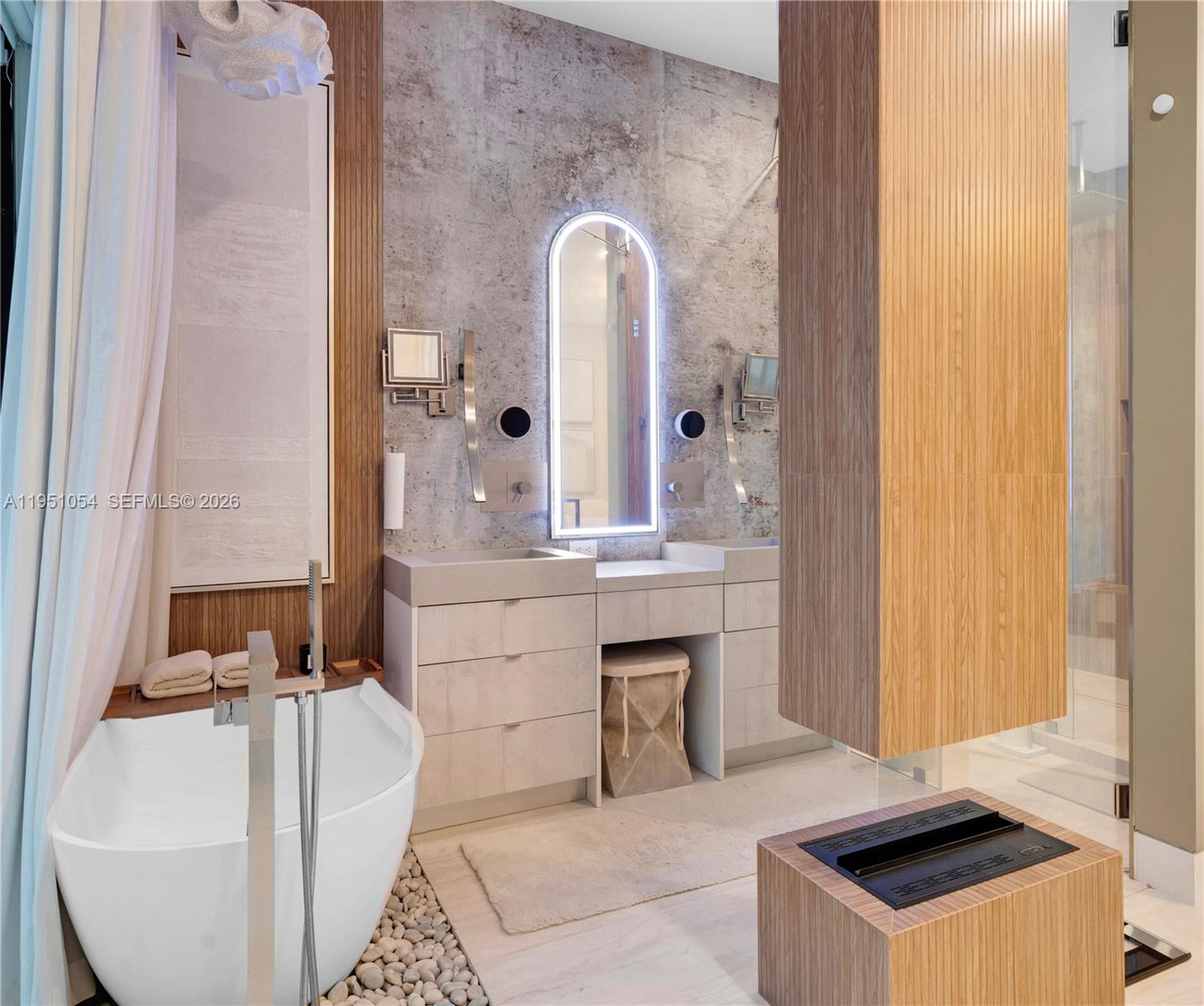 1810 NE 43rd Ct Oakland Park, FL 33308