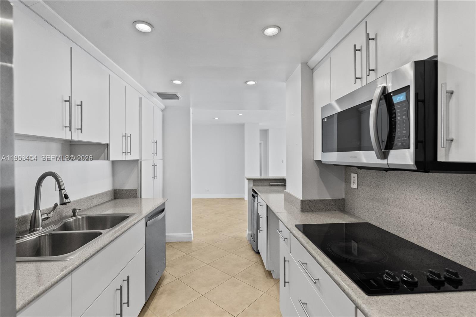 2451 Brickell Ave #14D Miami, FL 33129