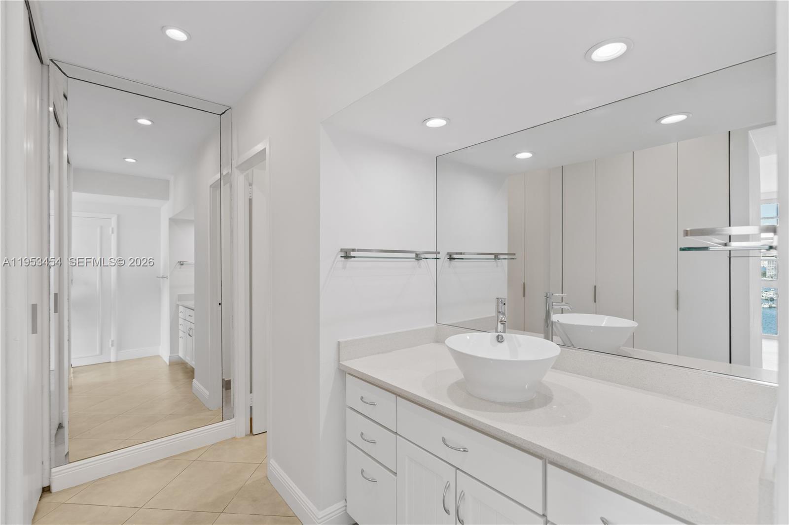 2451 Brickell Ave #14D Miami, FL 33129