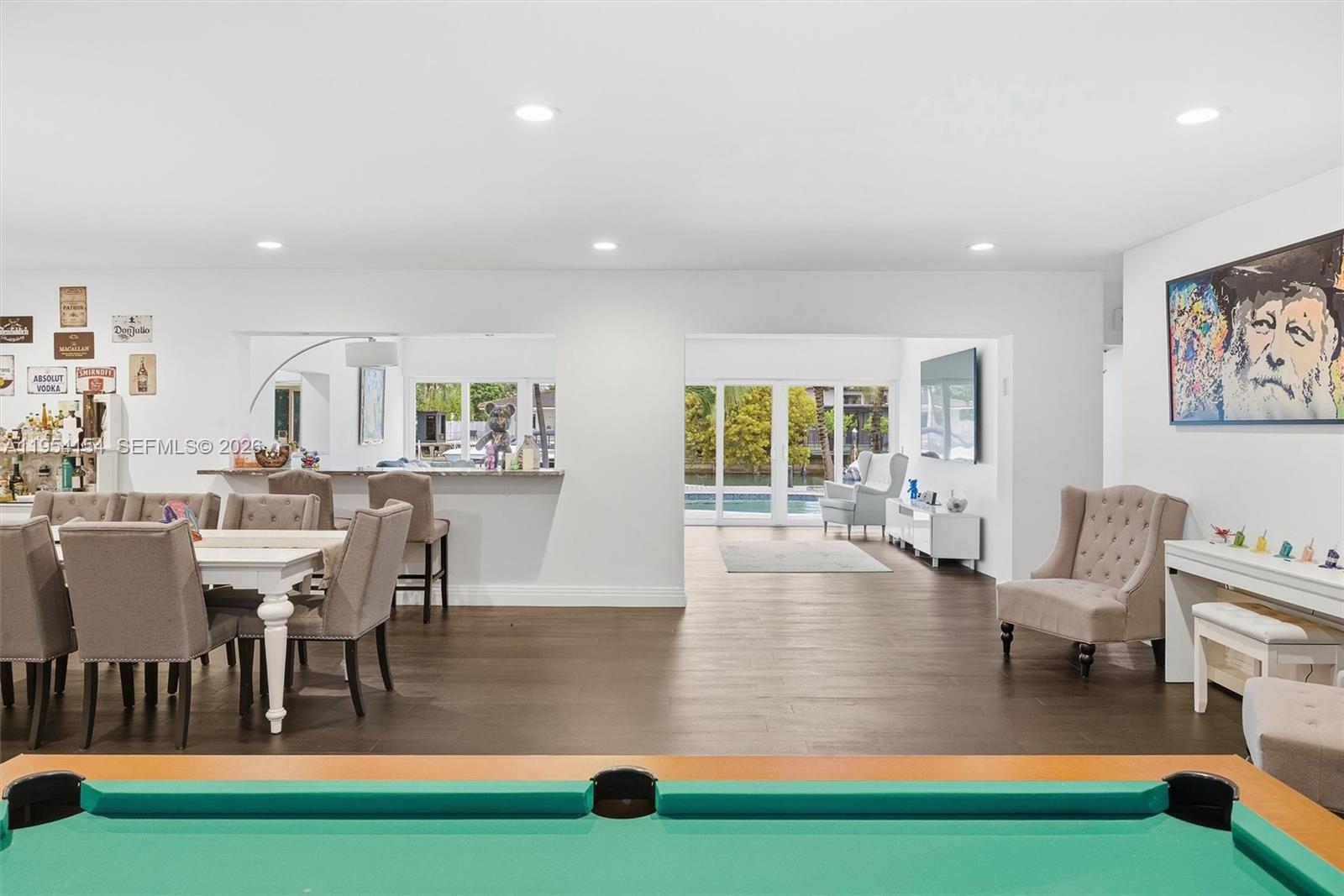 1895 NE 118th Rd North Miami, FL 33181