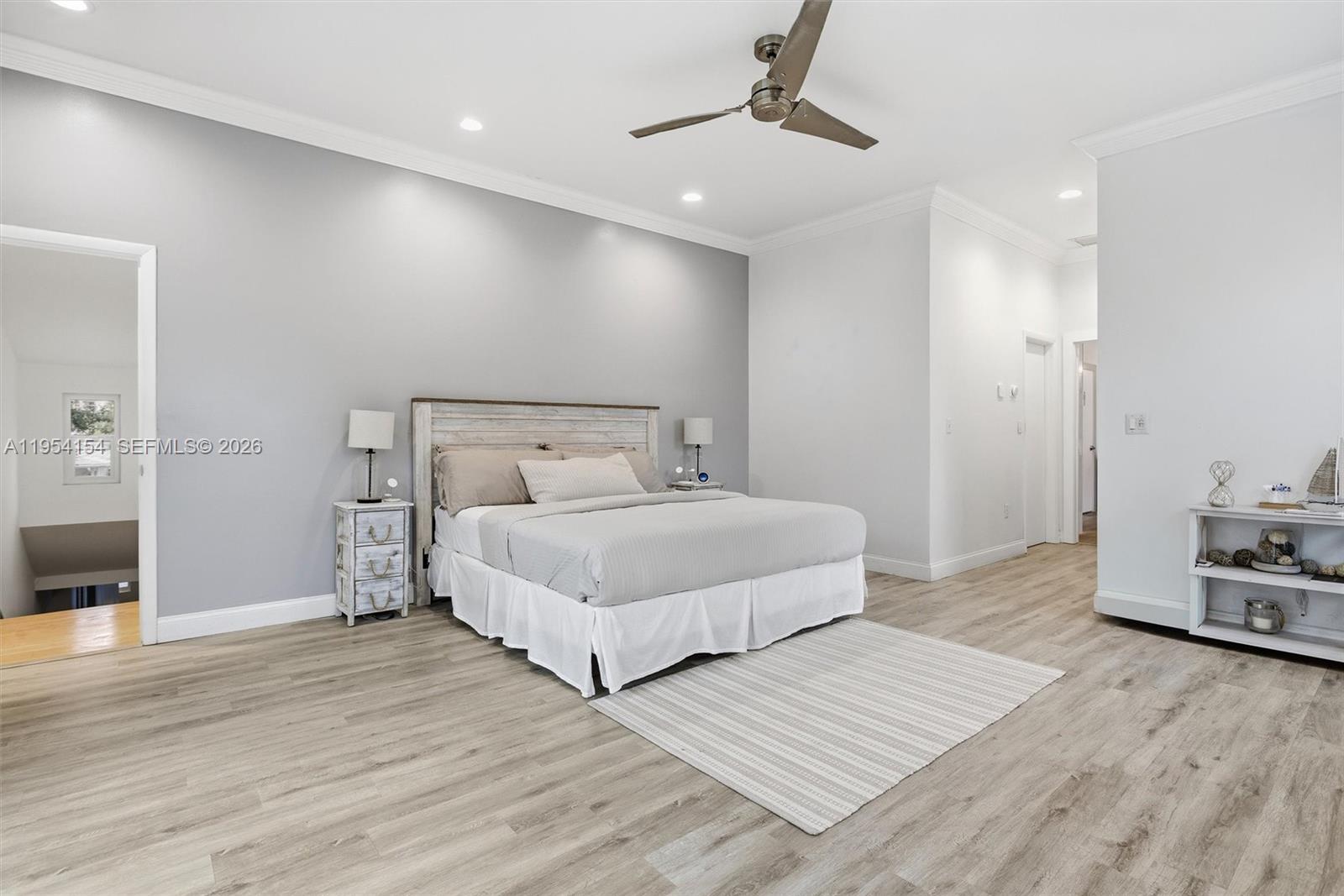 1895 NE 118th Rd North Miami, FL 33181