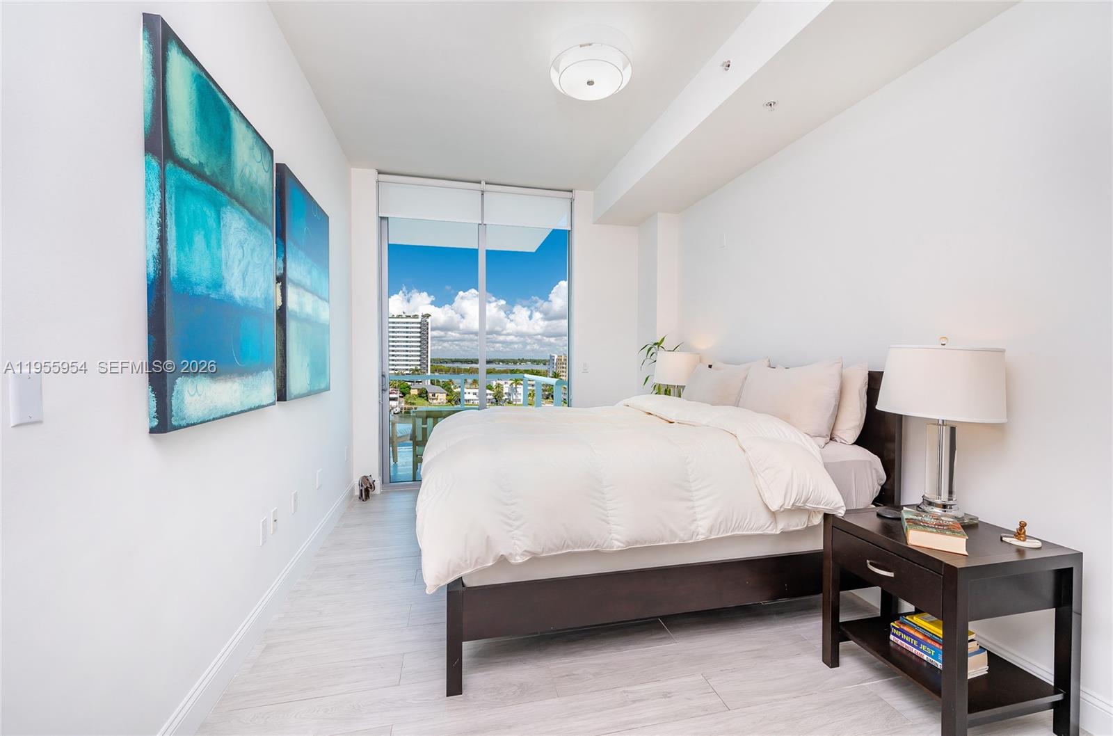 image Eloquence on the Bay11